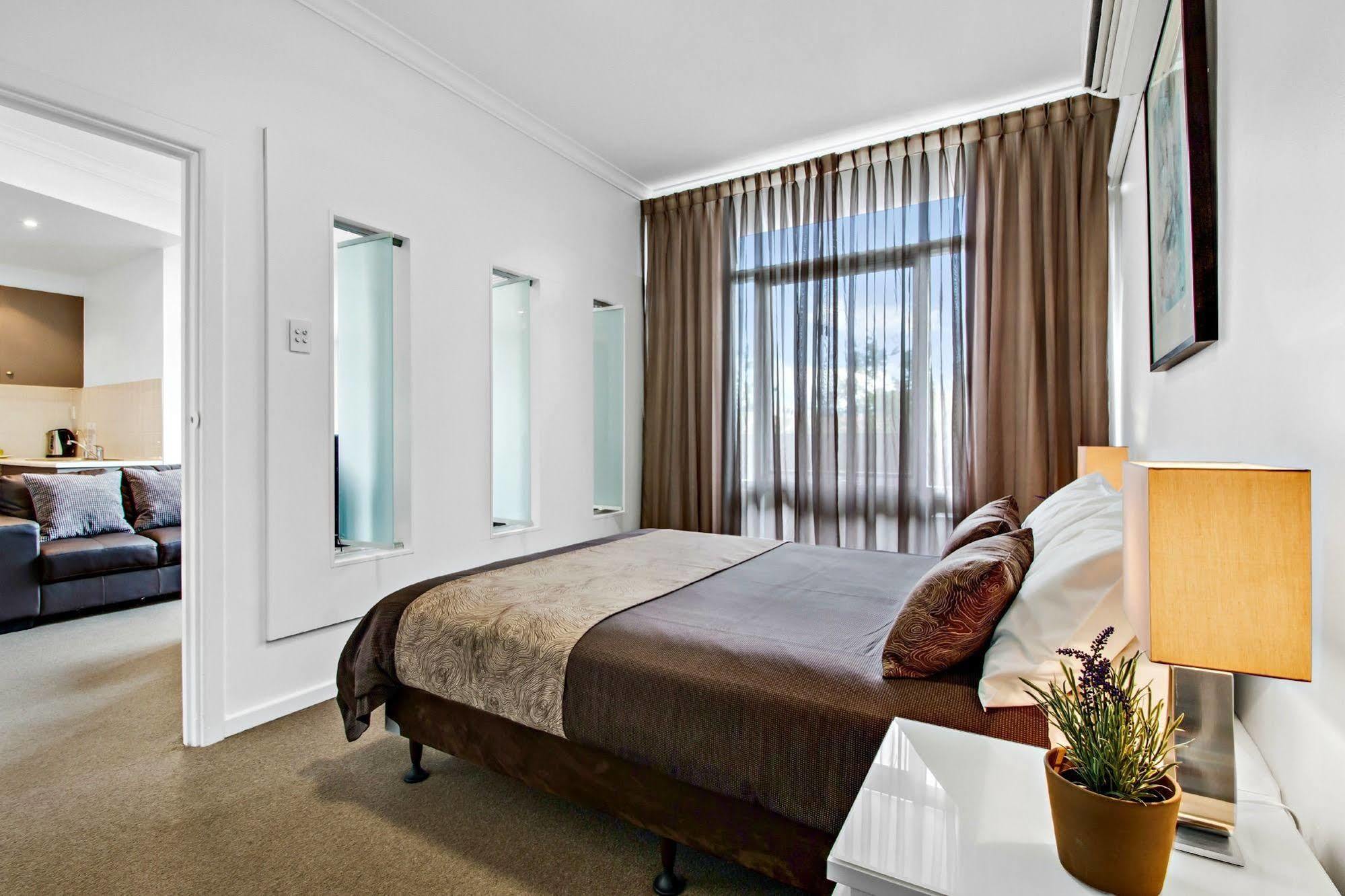 Adelaide Dress Circle Apartments - Ward Street Exteriér fotografie
